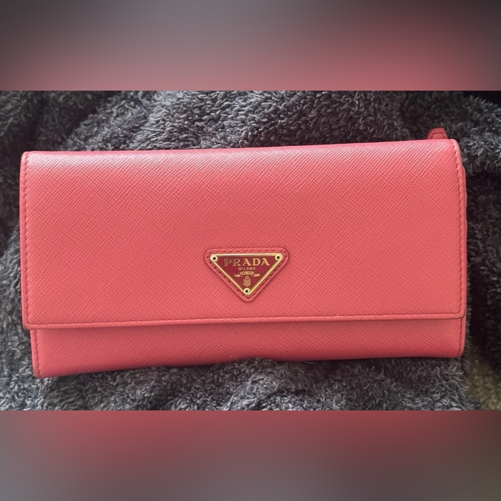 Preloved Excellent Prada Pink Continental Saffiano Leather Wallet Gold Accents